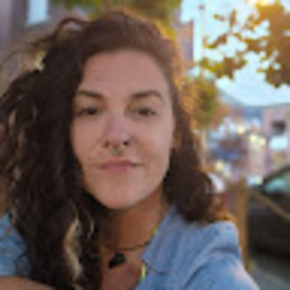 Meet your Posher, Maisyn - Picture 1 of 1